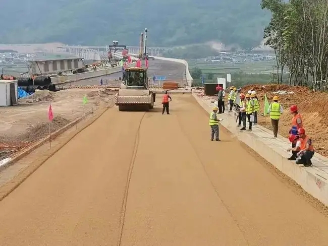 鹤山路基工程